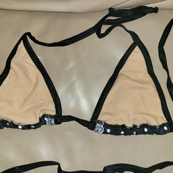 Polka Dot Tri-Top Y-String Thong Bottom Bikini - Picture 5 of 6